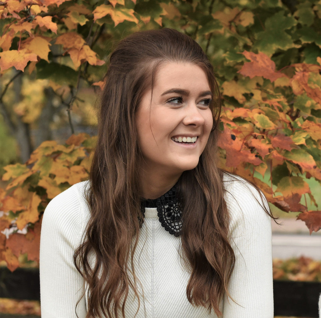 Krage Broderad spets svart